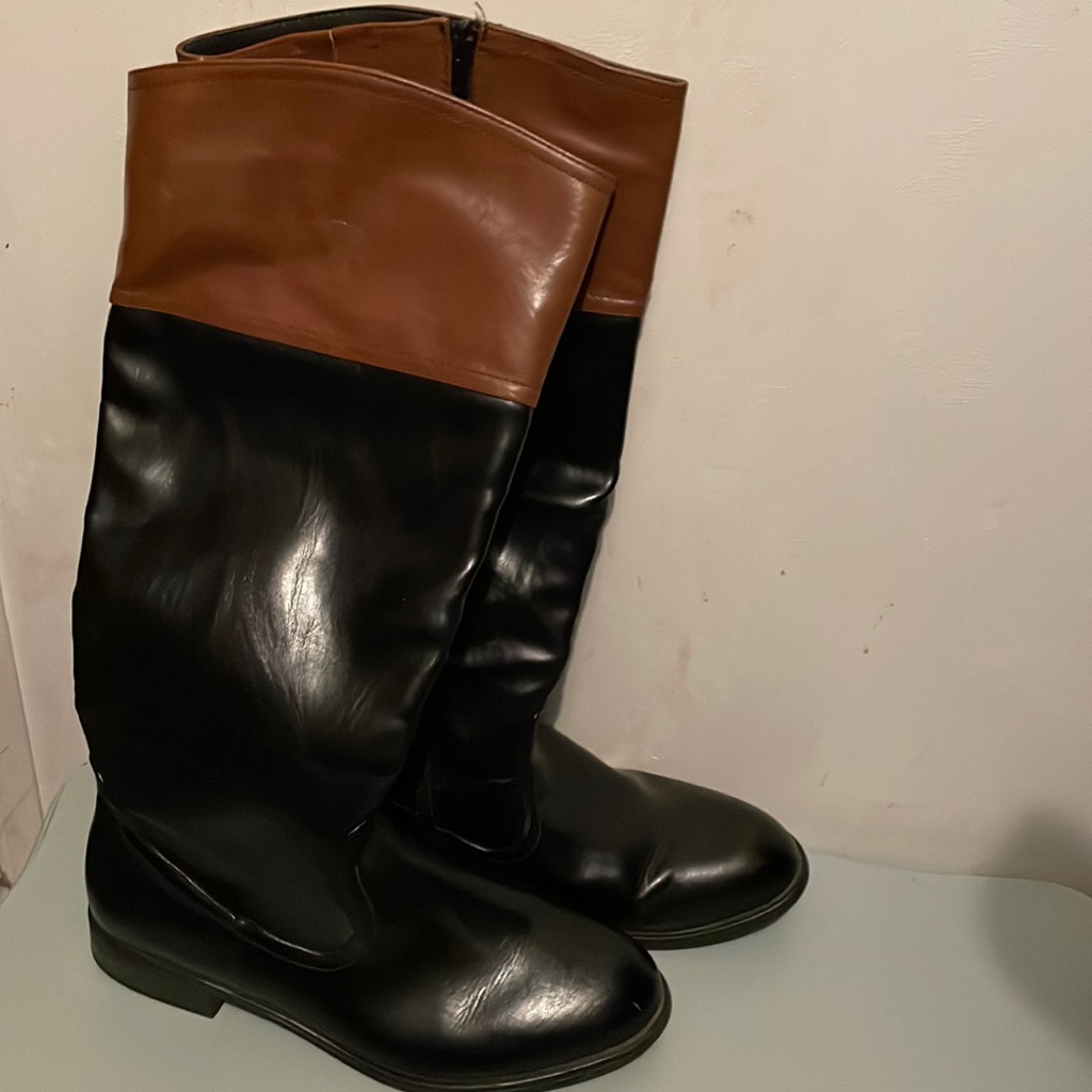 Tan And Black Boots